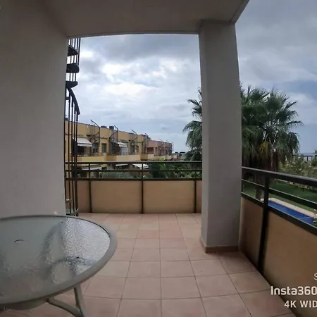 Precioso Apartamento Con Piscina Coma-ruga